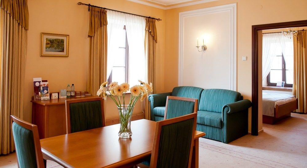 Hotel Zamojski Zamość Dış mekan fotoğraf