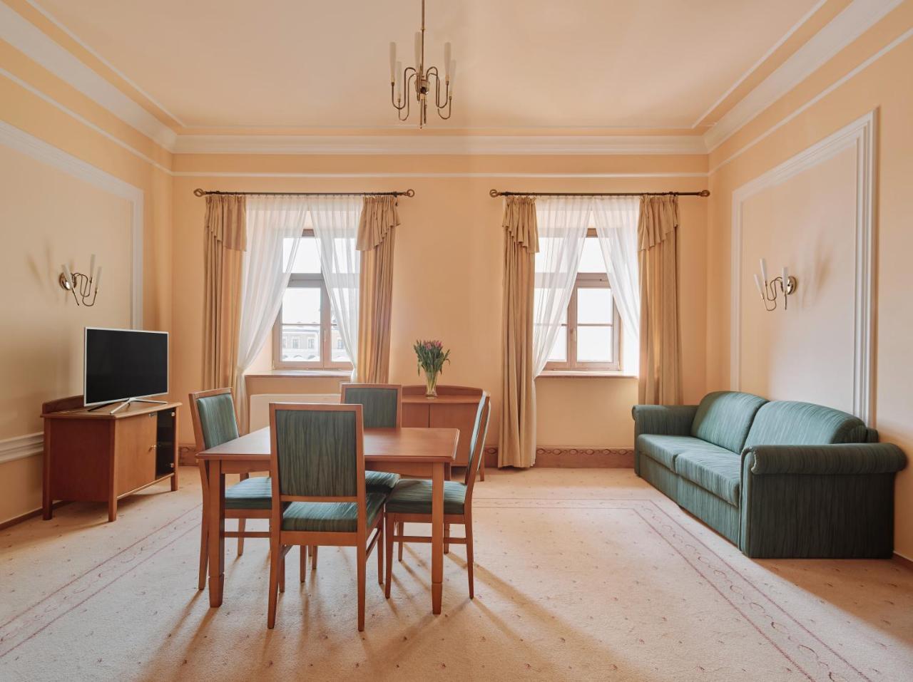 Hotel Zamojski Zamość Dış mekan fotoğraf